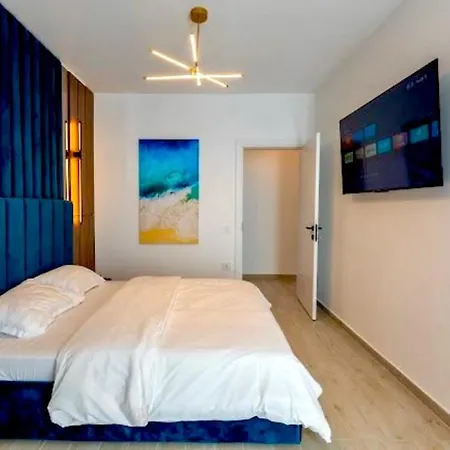 Lara Mamaia 公寓 *